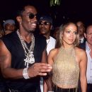Sean Combs and Jennifer Lopez - MTV Video Music Awards 1999 - 387 x 612