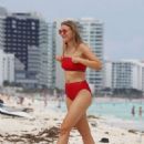 Grace Levy in Red Bikini on the beach in Tulum - 454 x 603
