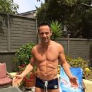 William deVry