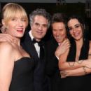 Sunrise Coigney, Mark Ruffalo, Willem Dafoe and Giada Colagrande - 81st Golden Globe Awards (2024) - 454 x 303