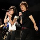 Rolling Stones Perform At The Isle Of Wight Festival 2007 - 367 x 594