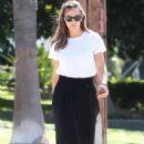 Jennifer Garner – Running errands in Santa Monica