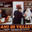 Mani di velluto - 454 x 315
