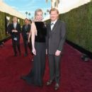 Kirsten Dunst and Jesse Plemons - The 82nd Annual Golden Globe Awards - 454 x 324
