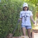 Aubrey Plaza &#8211; Seen out walking her dogs in Los Feliz