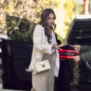 Jessica Alba – Steps out for a meeting at The Beverly Hills Hotel