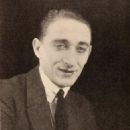 Clyde Cook - 454 x 562