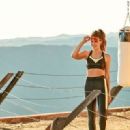 Kate Beckinsale - Women's Health Magazine Pictorial [United States] (January 2020)
