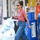 Katie Holmes – Out on Broadway in New York