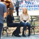 Mariska Hargitay – Filming ‘Law and Order – Special Victims Unit’ in New York - 454 x 340