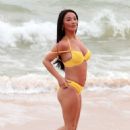Chelsee Healey – Showed off her amazing partum body in Lanzarote - 454 x 626