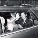 Prince Charles and Princess Diana leaving Saint Mary's Hospital after the birth of their first baby son Prince William - 22 June 1982 - 454 x 356