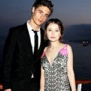 Emily Browning und Max Irons trennen sich