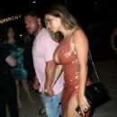 Saffire Matos – Exits Swan restaurant in Miami - 454 x 701
