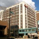 Skyscraper hotels in Iowa