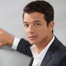 Jericho Rosales - 454 x 681