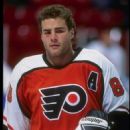 Eric Lindros - 454 x 681