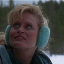 Christmas Vacation - Beverly D'Angelo - 454 x 255