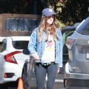 Alison Brie &#8211; Steps out for a hike at Griffith Park in Los Feliz