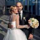 Anna Khilkevich and Artur Volkov - 454 x 454