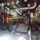 Robert's Western World