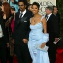 Eric Benét and Halle Berry At The 60th Annual Golden Globe Awards (2003) - 240 x 360