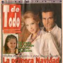 Juan Garcia and Mónica Pasqualotto - De Todo Magazine Cover [Venezuela] (24 December 2003)