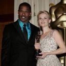 Jamie Foxx and Reese Whiterspoon - The 78th Annual Academy Awards - 428 x 612