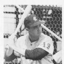 Leo Posada - 351 x 500