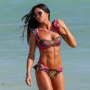 Carolina Baldini in bikini on the beach in Miami - 454 x 681