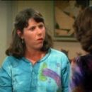 Rhoda - Julie Kavner - 454 x 490