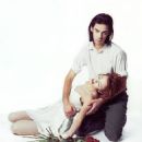 Nick Cave & Kylie Minogue: Where the Wild Roses Grow - 454 x 545