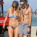 Ellie Goulding with boyfriend Dougie Poynter on Miami Beach January 5,2015 - 365 x 594