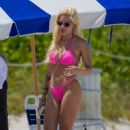 Alisha Lehmann – With Karoline Lima in a bikinis in Miami - 454 x 681
