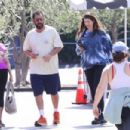 Jackie Sandler – Steps out for breakfast at the Country Mart in Brentwood - 454 x 302