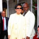 Kris Jenner – Departs from Ritz-Carlton Hotel in New York - 454 x 681
