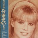 Sophie Daumier - Film Szinhaz Muzsika Magazine Cover [Hungary] (26 November 1965)