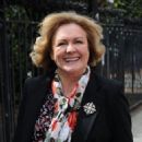 Gwen Taylor - 454 x 600