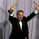 Kevin Costner - The 63rd Annual Academy Awards (1991) - 427 x 612