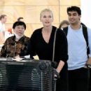 Sarah Murdoch – Arriving at Sydney International Airport - 454 x 324