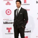 Eduardo Verástegui- 2015 Billboard Latin Music Awards - 349 x 519