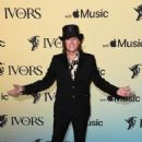 Richie Sambora attends the Ivor Novello Awards 2021 at Grosvenor House on September 21, 2021 in London, England - 454 x 682