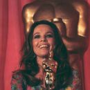 Leslie Caron - The 43rd Annual Academy Awards (1971) - 406 x 612
