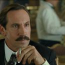 Jonathan Hyde