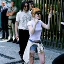 Hayley Williams – Seen with her fans outside the Fasano hotel in Rio - 454 x 681