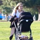 Hilary Duff – Spotted at the park in Los Angeles