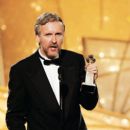 James Cameron - The 55th Annual Golden Globe Awards (1998) - 394 x 612