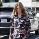 Ellen Pompeo – Spotted on Mother’s Day in Studio City - 454 x 559