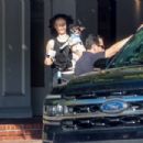 Ella Emhoff – Being escorted by Secret Service agents in Los Angeles - 454 x 302