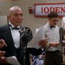Annie - Albert Finney - 454 x 188